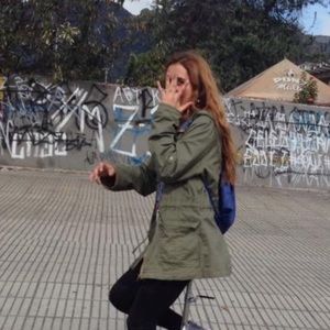 Meet your Posher, Ana